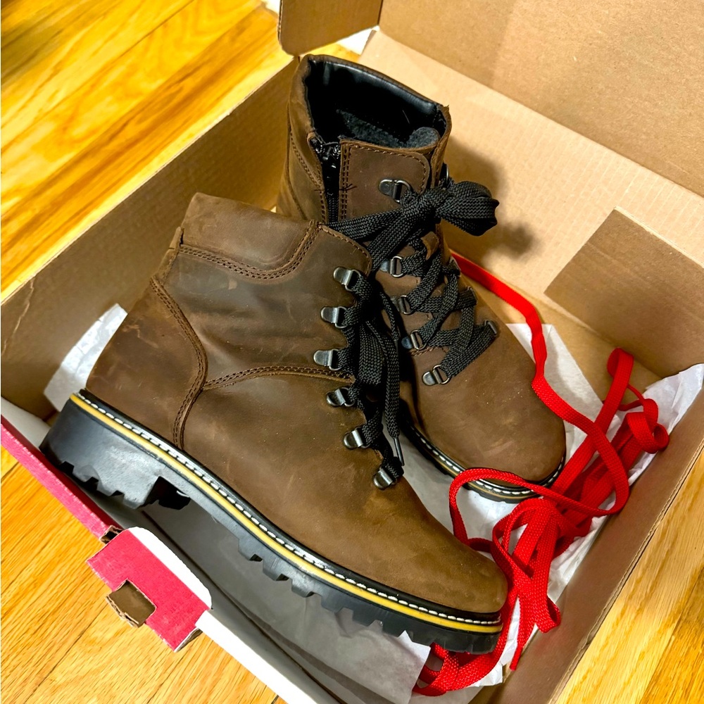 Brown Toe Warmer boots